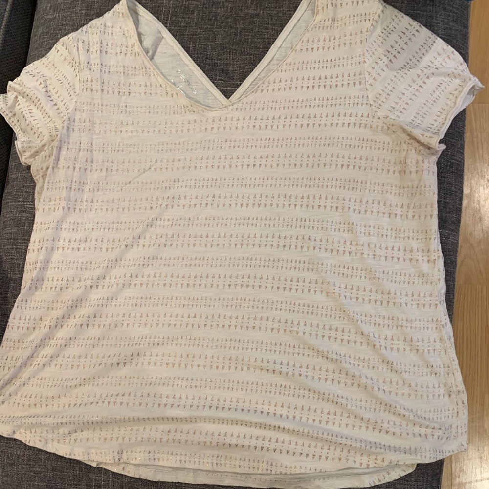 Maurices tshirt